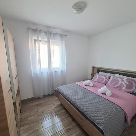 Ferienwohnung Apartman Damador Relax Viskovo Exterior foto