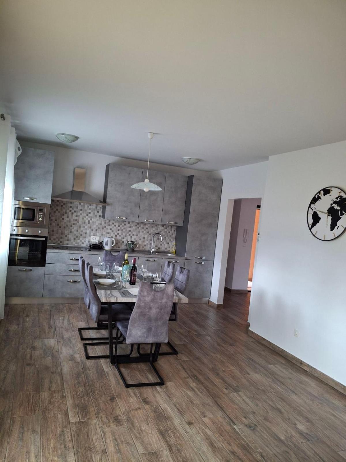 Ferienwohnung Apartman Damador Relax Viskovo Exterior foto