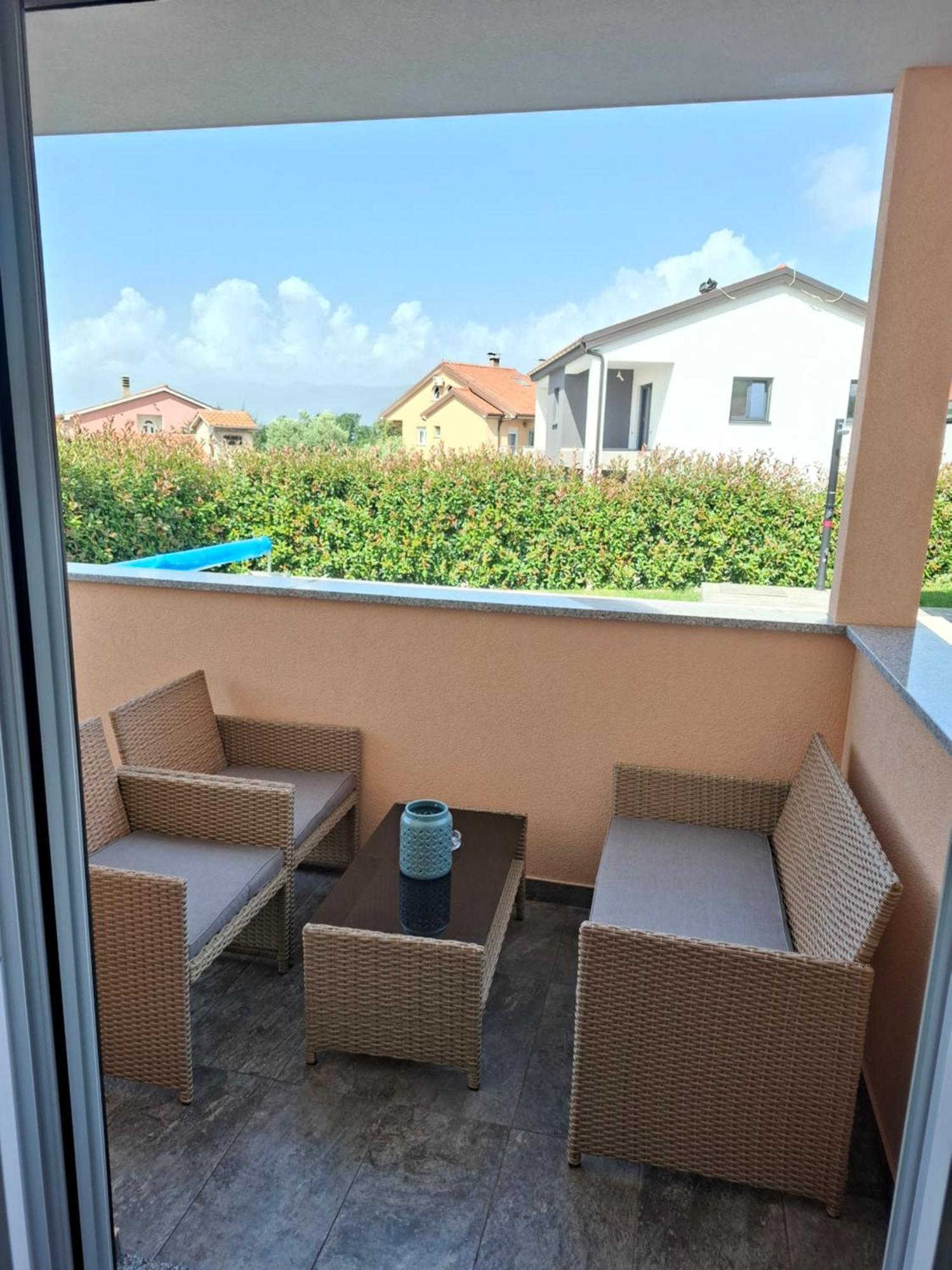 Ferienwohnung Apartman Damador Relax Viskovo Exterior foto