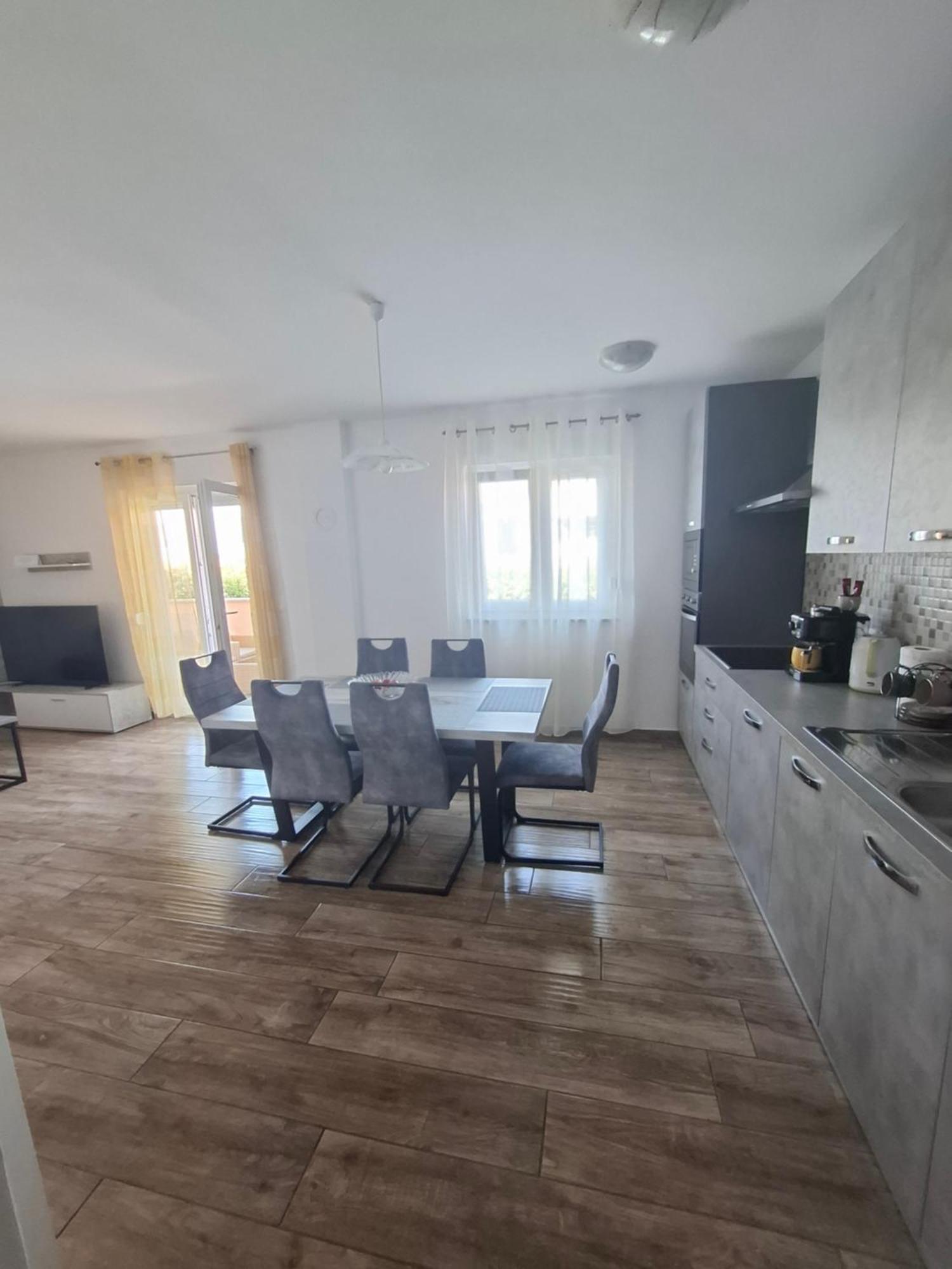 Ferienwohnung Apartman Damador Relax Viskovo Exterior foto